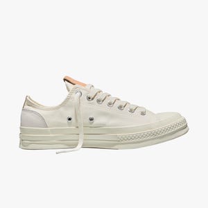 Chuck 70 Canvas & Suede