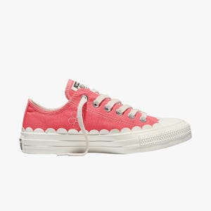 Chuck Taylor All Star